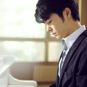 胖女人日逼AV片
